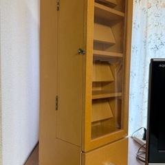 腕時計収納棚の画像