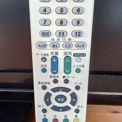 【B281】シャープ　液晶カラーテレビ　22インチ　2012年製　動作確認OK　リモコン付属の画像