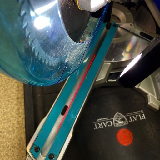 makita マキタ 165mm スライドマルノコ LS0613FL レーザー○ ライト○ 木工機械 丸のこ 切断機 【店頭引取限定】