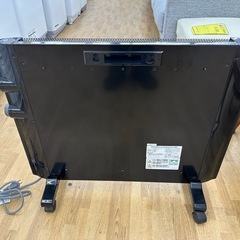 【ドリーム川西店御来店限定】⭐︎ジモティー見たよ割引⭐︎デロンギ　パネルヒーター　HMP-900J-B／クリーニング済み 【2125560000026841】の画像