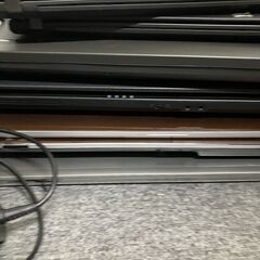 ノートx6、デスクトップx1、モニタ、アダプタ多数ジャンク品の画像