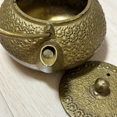 鉄瓶 南部鉄瓶 鉄器 急須　金色の画像