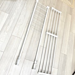 3点+おまけ 平安伸銅工業 アイリスオーヤマ メッシュ 突っ張り棚   つっぱり 収納 スペースの画像