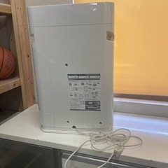 ダイキン　空気清浄機　MCK70WE7-W 2020年製の画像