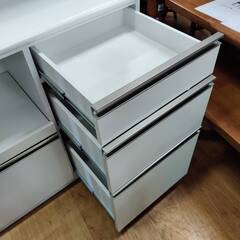 【愛品倶楽部柏店】クラフトコガ 3枚扉キッチンボード ココア90OP 幅90cmの画像