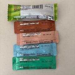 和光堂ベビーフードとお茶パック
の画像