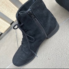 ショートブーツの画像