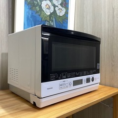 💥激安💥❗️配送無料❗️♻️処分撤去♻️TOSHIBA オーブン電子レンジ　ER-SD70 2018年の画像