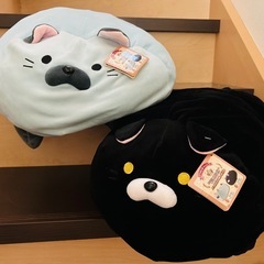 ごろねこクッションの画像