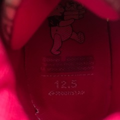 MOONSTARくまのプーさん 12.5センチ　ベビーシューズ マジックテープ式の画像