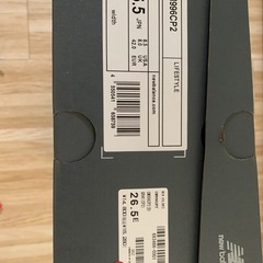 ニューバランススニーカーの画像