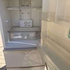 冷蔵庫の画像