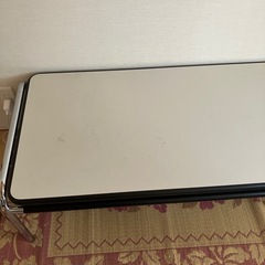 テーブルの画像