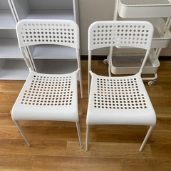 2ヶ月しか使用してない2万円相当のソファの画像