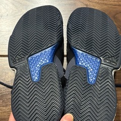 週末限定値下げ❗️
★adidas テニスシューズ ネイビー/ホワイト/ブルー　26cm★の画像