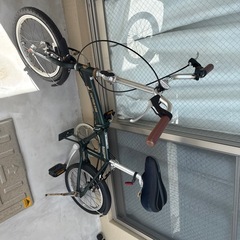 折りたたみ自転車の画像