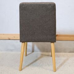 MOMO natural(モモナチュラル)のSTICK COVER CHAIR です。コンパクトなデザインの北欧スタイルダイニングチェア。カバーリングタイプでメンテナンス性も◎サイドチェアとしても♪の画像