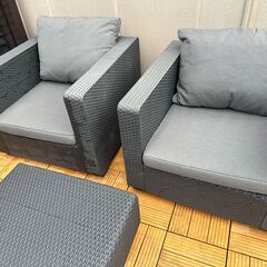 テラス用ソファー　1人掛け、２人掛け、３人掛けあります。　セット購入優先します。港区東麻布の画像