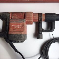 【動作確認済み】　HILTI/ヒルティ　電動コンクリートハンマー/電動ハンマ/電動ハツリ機/はつり機　TE705の画像