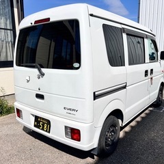 スズキ エブリイ 　ＡＴ　パワーウィンドウ　キーレス　ＴＶ　ナビ　ＥＴＣ　（検8.12）の画像