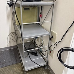 ラックのみですの画像