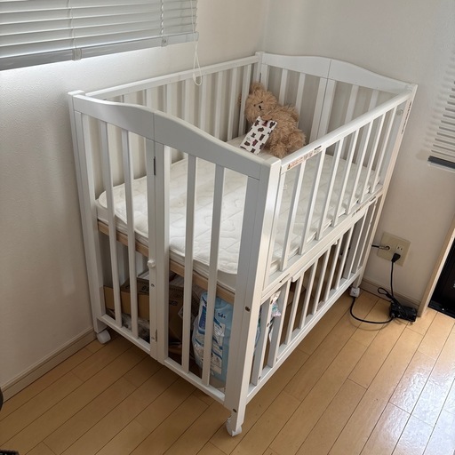 KATOJI ミニサイズ ベビーベッド（美品／ほぼ未使用）