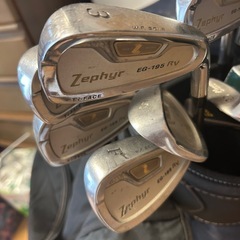 ゴルフクラブセット　mizuno zephyrなどの画像
