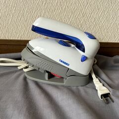 TWINBIRD　ツインバード　ハンディーアイロン＆スチーマー　SA-4083　2007年製の画像