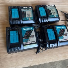 マキタ充電器4台セットの画像