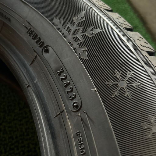 ノーストレック 205/60R16 7.0mm 23年2本 薄いぼ有
