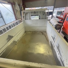 三菱軽自ダンプの画像