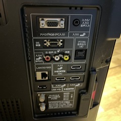 SHARP シャープ⭐︎32型液晶テレビ LED　AQUOS　LC-32V5 リモコン付　ブラック 2011年式の画像