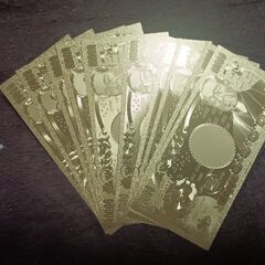 金メッキの1万円札10枚の画像