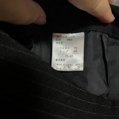 13号  スーツの画像
