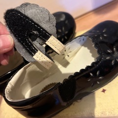 【17cm】お花モチーフエナメルシューズの画像
