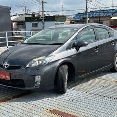 月々２万円～　自社ローン歓迎　☆プリウスS　LEDエディション☆の画像