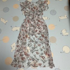 花柄レースパジャマの画像