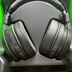 Razer Nari ヘッドセットの画像