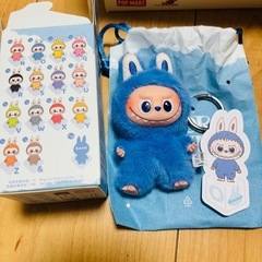 ラブブ　確実正規品　イニシャル　色々の画像