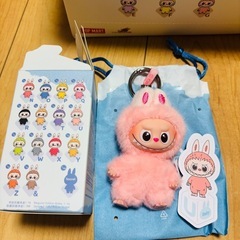 ラブブ　確実正規品　イニシャル　色々の画像