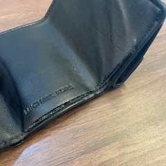 MICHAEL KORS 三つ折り財布の画像