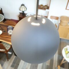 ART WORKSTUDIO(アートワークスタジオ)のSession-pendant セッション ペンダントライトです。球状のフォルムはオブジェのような佇まいで、お部屋をスタイリッシュな空間に♪の画像