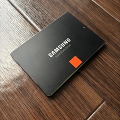 SSD　250GB　SATA　 2.5インチの画像
