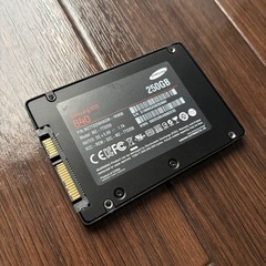 SSD　250GB　SATA　 2.5インチの画像