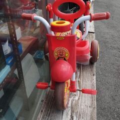 アンパンマン三輪車の画像