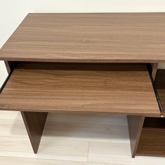 スライド＆ブックシェルフ付 作業用デスクの画像