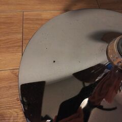 肺チェア2脚（白・黒）の画像