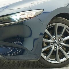 マツダ MAZDA3 ファストバック 　15Ｓツーリングの画像