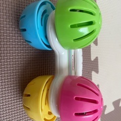 赤ちゃん　音　鈴が鳴るおもちゃ　コンビ　の画像