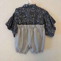 コトリ　袴ロンパースの画像